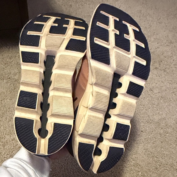 On Running Cloudstratus 2 Athletic Sneakers Cork/Fawn W 9.5 - Picture 7 of 11